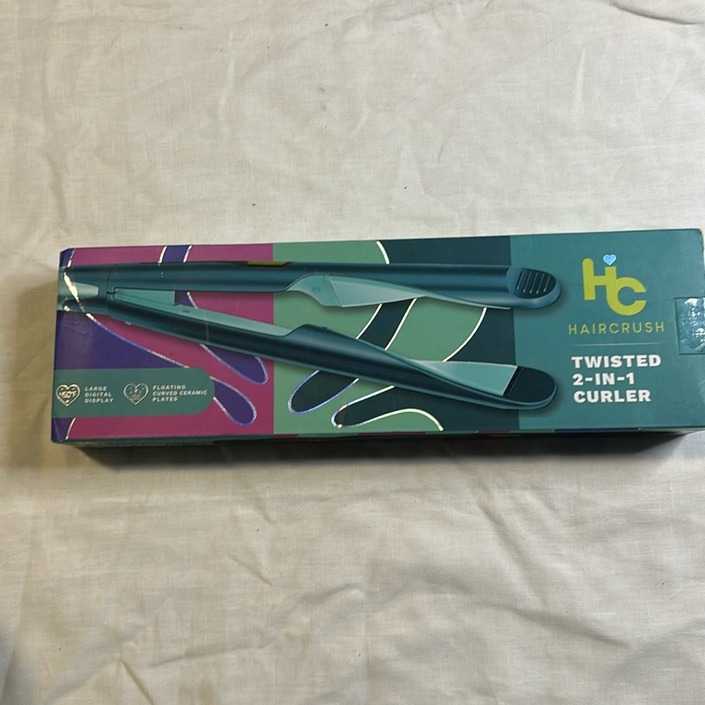 HairCrush Twisted 2-in-1 Curler in Teal
